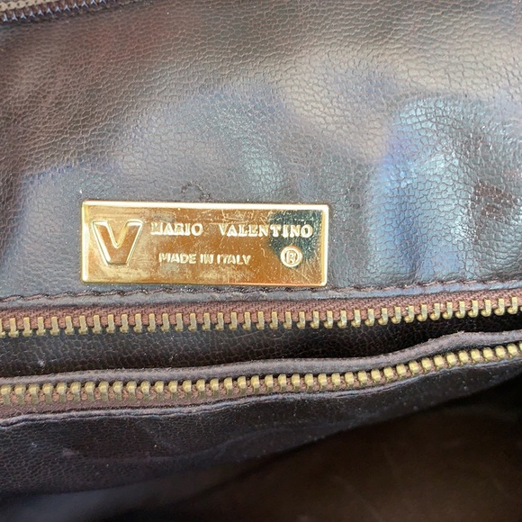 Mario Valentino zippered clutch w dust cover - Picture 7 of 16